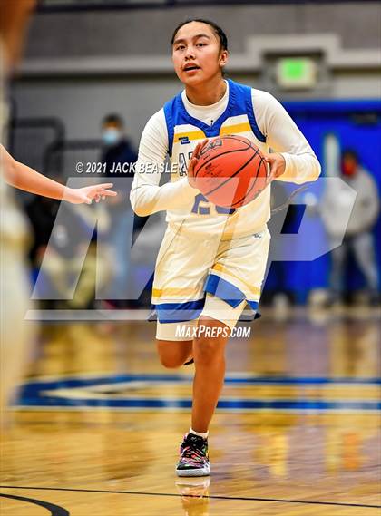 Thumbnail 2 in Fort Thomas vs. Mogollon (AIA 1A Final) photogallery.