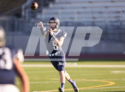 Thumbnail 1 in Del Campo @ Vista del Lago photogallery.