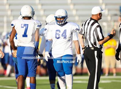 Thumbnail 2 in Del Campo @ Vista del Lago photogallery.