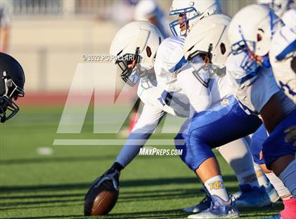 Thumbnail 2 in Del Campo @ Vista del Lago photogallery.