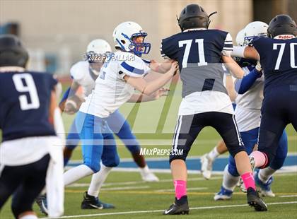 Thumbnail 1 in Del Campo @ Vista del Lago photogallery.
