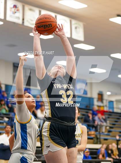 Thumbnail 3 in Tri-West Hendricks vs. Crawfordsville (IHSAA 4A Sectional 25 First Round) photogallery.