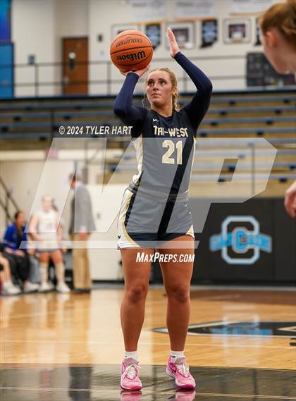 Thumbnail 2 in Tri-West Hendricks vs. Crawfordsville (IHSAA 4A Sectional 25 First Round) photogallery.