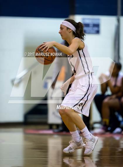 Thumbnail 3 in Fitzgerald @ Sterling Heights Stevenson photogallery.