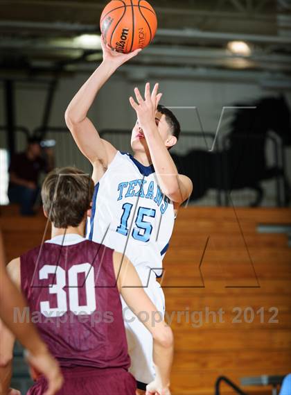 Thumbnail 3 in Sam Rayburn vs. Cinco Ranch (McDonald's Texas Invitational) photogallery.