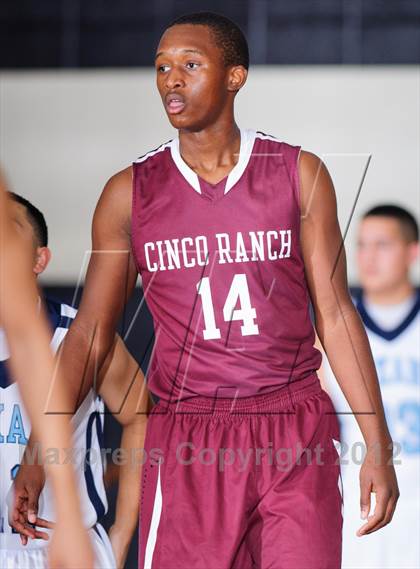 Thumbnail 2 in Sam Rayburn vs. Cinco Ranch (McDonald's Texas Invitational) photogallery.