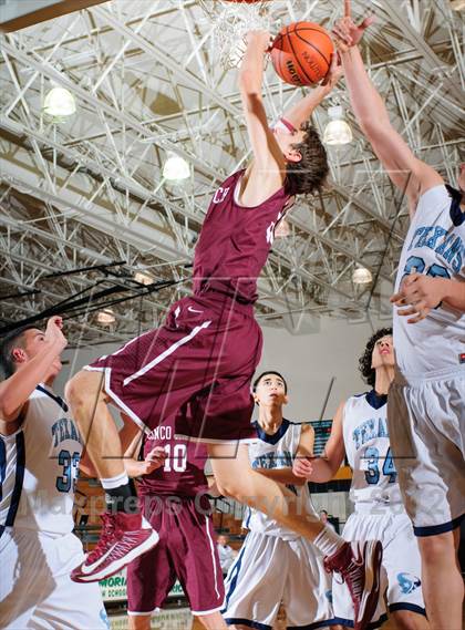 Thumbnail 1 in Sam Rayburn vs. Cinco Ranch (McDonald's Texas Invitational) photogallery.