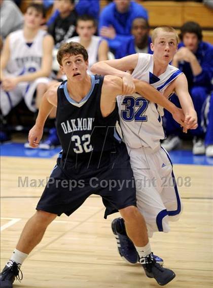 Thumbnail 1 in Oakmont vs Rocklin (Rocklin Holiday Tournament) photogallery.