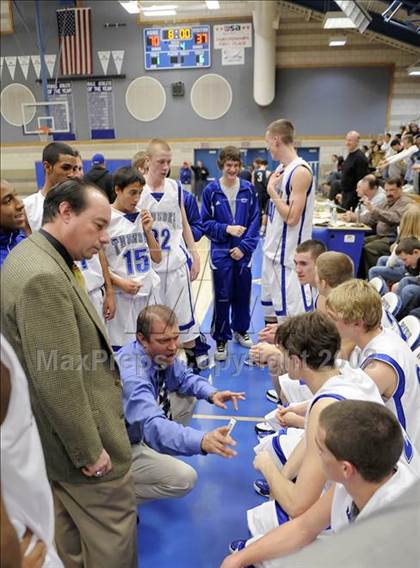 Thumbnail 1 in Oakmont vs Rocklin (Rocklin Holiday Tournament) photogallery.