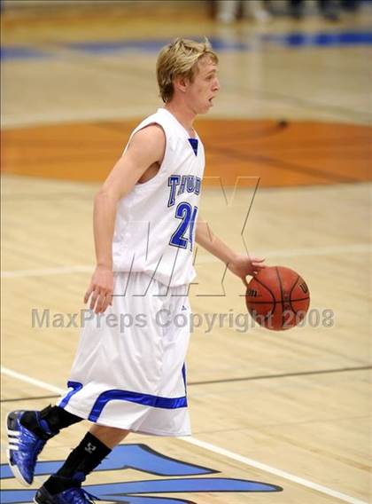 Thumbnail 3 in Oakmont vs Rocklin (Rocklin Holiday Tournament) photogallery.