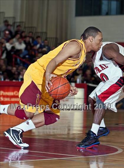 Thumbnail 3 in St. Joseph vs Bridgeport Central (FCIAC Final) photogallery.