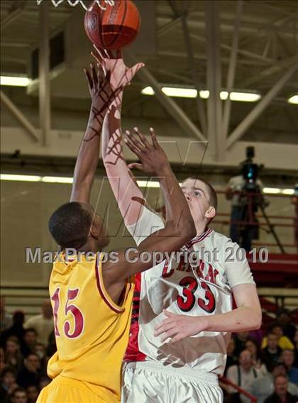 Thumbnail 1 in St. Joseph vs Bridgeport Central (FCIAC Final) photogallery.