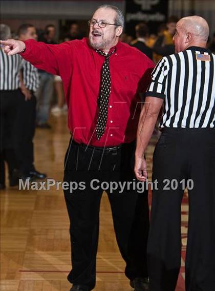 Thumbnail 1 in St. Joseph vs Bridgeport Central (FCIAC Final) photogallery.