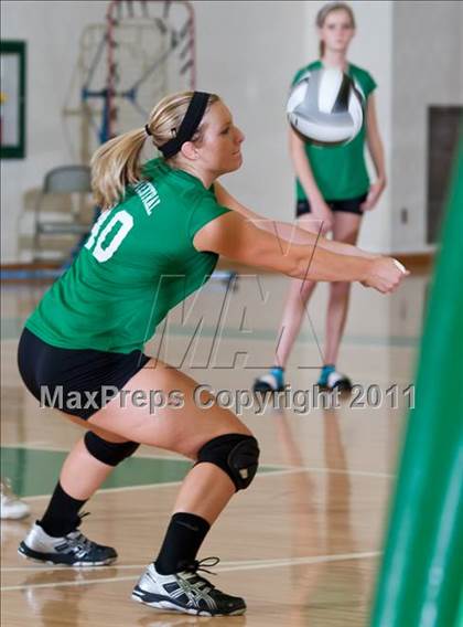 Thumbnail 1 in Beech Grove @ Triton Central photogallery.
