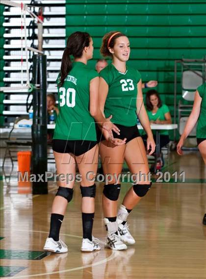 Thumbnail 1 in Beech Grove @ Triton Central photogallery.