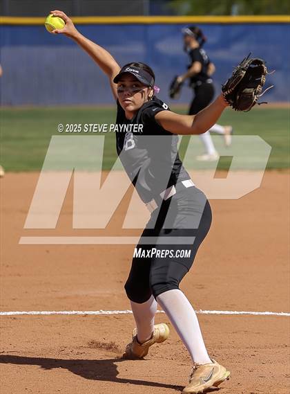 Thumbnail 3 in Poston Butte vs Flagstaff (AIA 4A Championship Round 2B) photogallery.