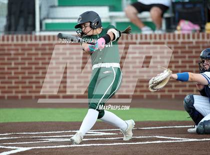 Thumbnail 1 in Canton vs. Van Alstyne (UIL 4A D2 Regional Final Softball) photogallery.