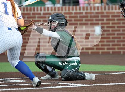 Thumbnail 3 in Canton vs. Van Alstyne (UIL 4A D2 Regional Final Softball) photogallery.