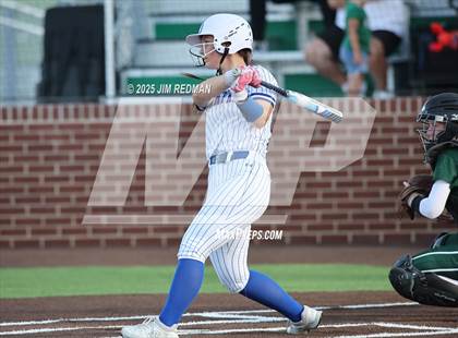 Thumbnail 3 in Canton vs. Van Alstyne (UIL 4A D2 Regional Final Softball) photogallery.