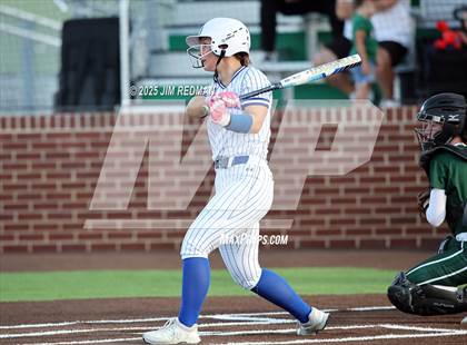 Thumbnail 1 in Canton vs. Van Alstyne (UIL 4A D2 Regional Final Softball) photogallery.