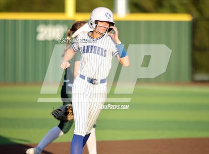 Thumbnail 2 in Canton vs. Van Alstyne (UIL 4A D2 Regional Final Softball) photogallery.