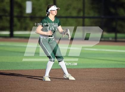 Thumbnail 3 in Canton vs. Van Alstyne (UIL 4A D2 Regional Final Softball) photogallery.