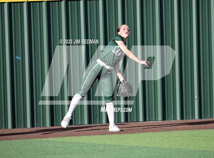 Thumbnail 1 in Canton vs. Van Alstyne (UIL 4A D2 Regional Final Softball) photogallery.