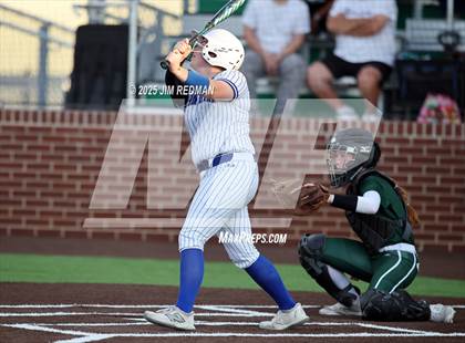 Thumbnail 3 in Canton vs. Van Alstyne (UIL 4A D2 Regional Final Softball) photogallery.
