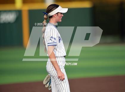 Thumbnail 3 in Canton vs. Van Alstyne (UIL 4A D2 Regional Final Softball) photogallery.