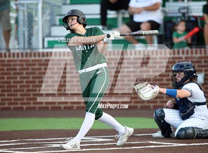 Thumbnail 2 in Canton vs. Van Alstyne (UIL 4A D2 Regional Final Softball) photogallery.