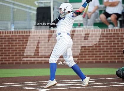 Thumbnail 2 in Canton vs. Van Alstyne (UIL 4A D2 Regional Final Softball) photogallery.