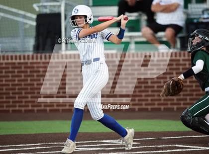 Thumbnail 3 in Canton vs. Van Alstyne (UIL 4A D2 Regional Final Softball) photogallery.