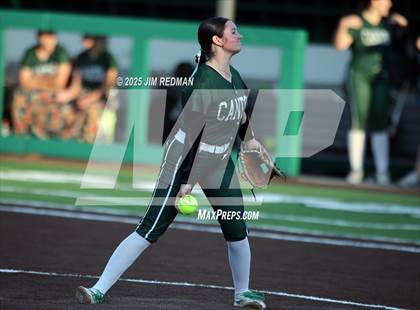 Thumbnail 1 in Canton vs. Van Alstyne (UIL 4A D2 Regional Final Softball) photogallery.