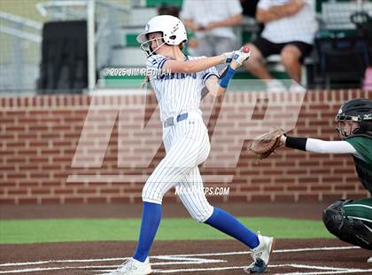 Thumbnail 1 in Canton vs. Van Alstyne (UIL 4A D2 Regional Final Softball) photogallery.