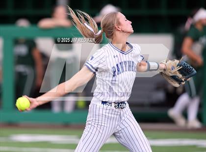 Thumbnail 2 in Canton vs. Van Alstyne (UIL 4A D2 Regional Final Softball) photogallery.