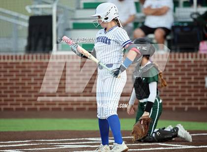 Thumbnail 1 in Canton vs. Van Alstyne (UIL 4A D2 Regional Final Softball) photogallery.