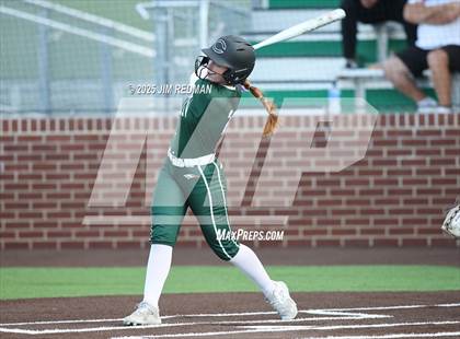 Thumbnail 1 in Canton vs. Van Alstyne (UIL 4A D2 Regional Final Softball) photogallery.
