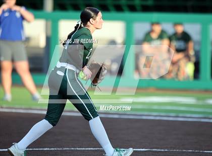 Thumbnail 3 in Canton vs. Van Alstyne (UIL 4A D2 Regional Final Softball) photogallery.