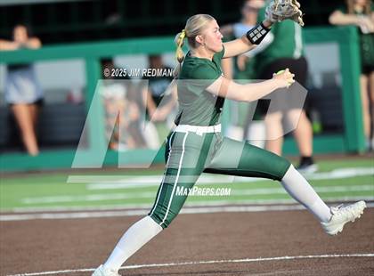 Thumbnail 3 in Canton vs. Van Alstyne (UIL 4A D2 Regional Final Softball) photogallery.