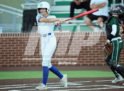 Thumbnail 2 in Canton vs. Van Alstyne (UIL 4A D2 Regional Final Softball) photogallery.