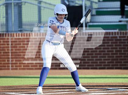 Thumbnail 2 in Canton vs. Van Alstyne (UIL 4A D2 Regional Final Softball) photogallery.
