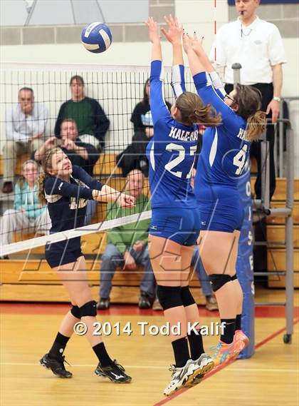 Thumbnail 1 in Oxford vs. Hale Ray (CIAC Class S 2nd Round) photogallery.
