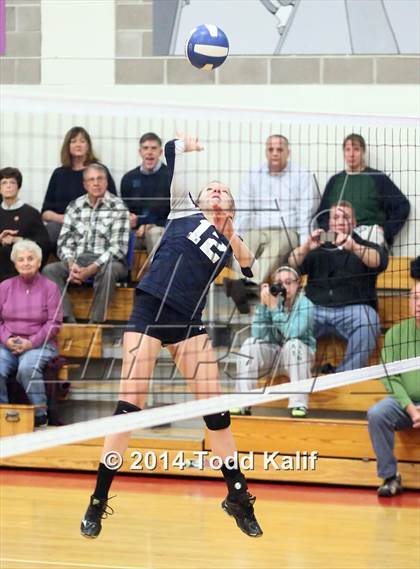Thumbnail 3 in Oxford vs. Hale Ray (CIAC Class S 2nd Round) photogallery.