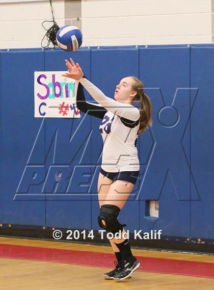 Thumbnail 2 in Oxford vs. Hale Ray (CIAC Class S 2nd Round) photogallery.