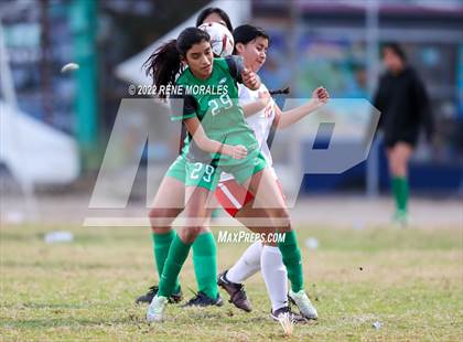 Thumbnail 3 in Taft vs Eagle Rock photogallery.