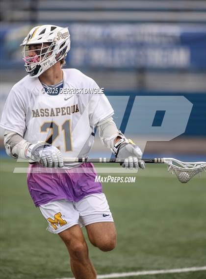 Thumbnail 2 in Massapequa vs Syosset (Nassau Class A Semifinal) photogallery.