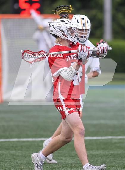 Thumbnail 3 in Massapequa vs Syosset (Nassau Class A Semifinal) photogallery.