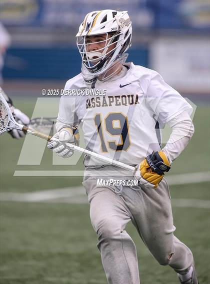Thumbnail 2 in Massapequa vs Syosset (Nassau Class A Semifinal) photogallery.