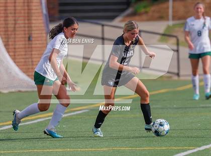 Thumbnail 1 in Lake Oconee Academy vs Aquinas (GHSA 1A - D2 Championship) photogallery.