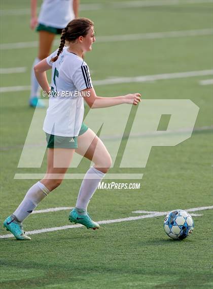 Thumbnail 2 in Lake Oconee Academy vs Aquinas (GHSA 1A - D2 Championship) photogallery.